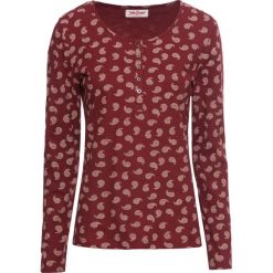 Shirt z nadrukiem, długi rękaw bonprix czerwony kasztanowy. Czerwone koszulki damskie bonprix, z nadrukiem, bez kołnierzyka. Za 27,99 zł.
