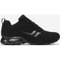 Czarne Buty Sportowe Stop Heart. Czarne buty sportowe męskie Born2be, bez zapięcia. W wyprzedaży za 159,99 zł.