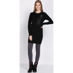 Czarna Sukienka Unclouded. Czarne sukienki dzianinowe Born2be, l. Za 59,99 zł.