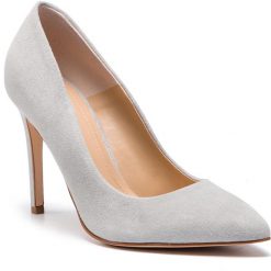 Szpilki SOLO FEMME - 34201-A8-G15/000-04-00 Jasny Szary. Szare półbuty damskie Solo Femme, bez wzorów, ze skóry, bez obcasa, na obcasie, bez zapięcia. W wyprzedaży za 239,00 zł.