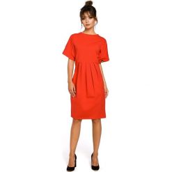 CARLOTTA Sukienka z zakładkami - czerwona. Czerwone sukienki damskie BE, s, bez wzorów, z elastanu, eleganckie, bez kołnierzyka, bez rękawów. W wyprzedaży za 160,00 zł.