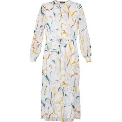 Bruuns Bazaar NINA LONG DRESS Długa sukienka eggnog. Białe długie sukienki marki Bruuns Bazaar, xs, z materiału, wizytowe, z długim rękawem. Za 939,00 zł.