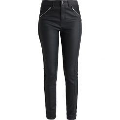 Boyfriendy damskie: Oasis COATED ISABELLA Jeansy Slim Fit black