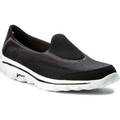 Buty SKECHERS - Go Walk 2 13590/BKW Black/White. Niebieskie buty do fitnessu damskie marki Skechers. W wyprzedaży za 199,00 zł.