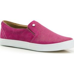 Buty damskie. Różowe buty sportowe damskie Wittchen, na lato, bez wzorów, ze skóry, eleganckie, bez obcasa, bez zapięcia. W wyprzedaży za 349,90 zł.
