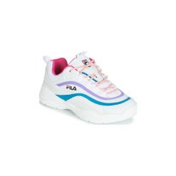 Buty Fila RAY LOW WMN. Białe trampki i tenisówki damskie Fila, bez wzorów, bez zapięcia. Za 359,20 zł.