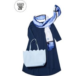 Błękitna elegancja. Niebieskie sukienki damskie Moodo, uniwersalny, bez wzorów, z elastanu, eleganckie, z dekoltem w serek, bez rękawów, midi, trapezowe. Za 75,98 zł.