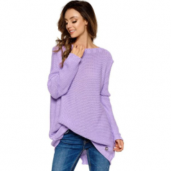 Sweter w kolorze liliowym. Różowe swetry oversize damskie marki Lemoniade, ze splotem. Za 169,95 zł.