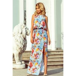Diana sukienka maxi wiązana na szyi z rozcięciem - kwiaty na błękitnym tle. Niebieskie sukienki damskie numoco, s, w kwiaty, z wiskozy, bez kołnierzyka, z długim rękawem, długie, maxi. Za 199,00 zł.