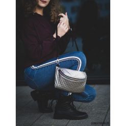 Mini torebka Nerka 2W1 Rainbow pikowana. Białe nerki damskie Pakamera, bez wzorów, z tkaniny, pikowane, bez dodatków. Za 95,00 zł.