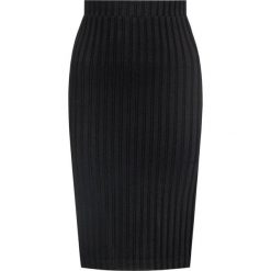 Spódnica ołówkowa Calvin Klein Jeans J20J213683. Czarne spódniczki damskie Calvin Klein Jeans, s, bez wzorów, z elastanu, midi, ołówkowe. Za 269,00 zł.