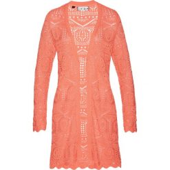 Sweter bez zapięcia ażurowy bonprix łososiowy. Pomarańczowe swetry damskie bonprix, bez wzorów, bez rękawów, bez kaptura. Za 79,99 zł.