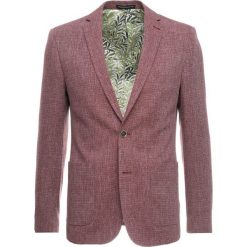 1904 RASPBERRY TEXTURE Marynarka raspberry. Fioletowe marynarki męskie slim fit 1904, z elastanu. Za 459,00 zł.