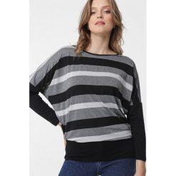 Czarno-Szara Tunika Yarra. Czarne tuniki damskie Born2be, na jesień, s, w paski, z dzianiny, klasyczne, z okrągłym kołnierzem, bez rękawów. Za 59,99 zł.