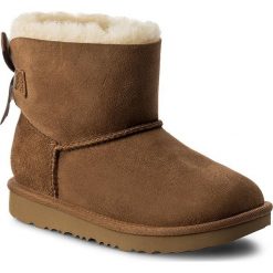 Buty UGG - K Mini Bailey Bow II 1017397K K/Che. Pomarańczowe śniegowce dziewczęce Ugg, bez zapięcia. Za 689,00 zł.