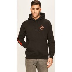 Volcom - Bluza. Białe bluzy męskie Volcom, s, z nadrukiem, z bawełny, z kapturem, bez rękawów, z kapturem. W wyprzedaży za 199,90 zł.