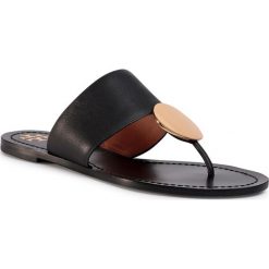 Japonki TORY BURCH - Patos Disk Sandal 73193 Perfect Black 006. Czarne klapki damskie Tory Burch, bez wzorów, ze skóry, bez obcasa, na obcasie. W wyprzedaży za 849,00 zł.