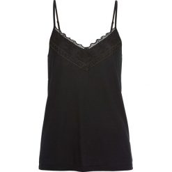 Top z koronką bonprix czarny. Czarne bluzki damskie bonprix, w koronkowe wzory, z koronki, eleganckie, bez kołnierzyka, bez rękawów. Za 34,99 zł.