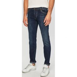 Pepe Jeans - Jeansy Spike. Niebieskie jeansy męskie Pepe Jeans, z aplikacjami. W wyprzedaży za 279,90 zł.
