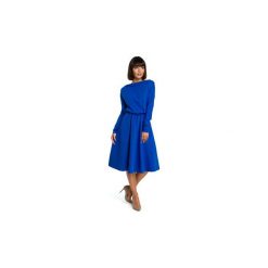 Sukienki Be B087 Sukienka z rozkloszowanym dołem. Niebieskie sukienki damskie BE, s, bez wzorów, bez kołnierzyka, bez rękawów, rozkloszowane. Za 155,00 zł.