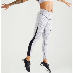 Legginsy fitness cardio 900 damskie. Białe legginsy sportowe damskie DOMYOS, xl, w paski, z elastanu, na fitness i siłownię. Za 99,99 zł.