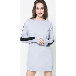 Missguided by Jourdan Dunn - Sukienka. Szare sukienki damskie marki Missguided, na co dzień, m, bez wzorów, z bawełny, casualowe, z okrągłym kołnierzem, bez rękawów, mini, proste. W wyprzedaży za 69,90 zł.