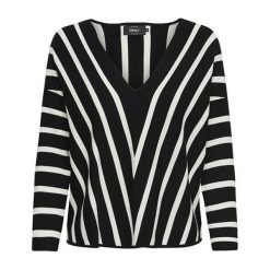 Only Damski Sweter Aya 7/8 Z Dekoltem W Szpic Knt Black (Rozmiar Xl). Czarne swetry klasyczne damskie marki ONLY, xl, z materiału. W wyprzedaży za 117,00 zł.