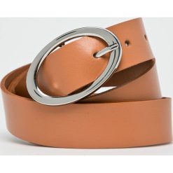 Pieces - Pasek skórzany Tesia. Pomarańczowe paski damskie Pieces, w paski, z materiału. Za 89,90 zł.