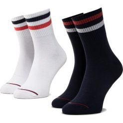Zestaw 2 par wysokich skarpet unisex TOMMY HILFIGER - 491006001 Dark Navy 322. Niebieskie skarpetki damskie TOMMY HILFIGER, bez wzorów, z elastanu. Za 39,00 zł.