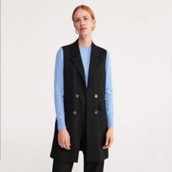Elegancka kamizelka - Czarny. Czarne kamizelki damskie Reserved, bez wzorów, eleganckie, bez kaptura. Za 199,99 zł.