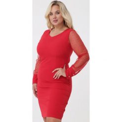 Czerwona Sukienka Chantal. Czerwone sukienki damskie Born2be, na co dzień, bez wzorów, z okrągłym kołnierzem, z długim rękawem, długie, midi, proste. Za 99,99 zł.