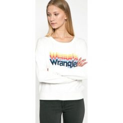 Wrangler - Bluza. Białe bluzy damskie z nadrukiem marki Wrangler, m, z bawełny, bez kaptura. W wyprzedaży za 139,90 zł.
