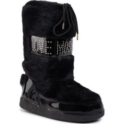 Śniegowce LOVE MOSCHINO - JA24152G08JY100A Nero. Czarne kozaki damskie Love Moschino, na zimę, ze skóry ekologicznej, bez zapięcia. Za 779,00 zł.