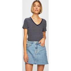 Levi's - Top. Niebieskie bluzki damskie Levi's®, s, bez wzorów, z lyocellu, bez kołnierzyka. W wyprzedaży za 59,90 zł.