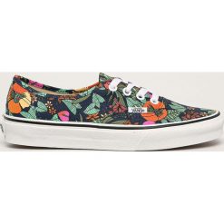 Vans - Tenisówki. Trampki i tenisówki damskie Vans, bez wzorów, z gumy, na sznurówki. Za 299,90 zł.