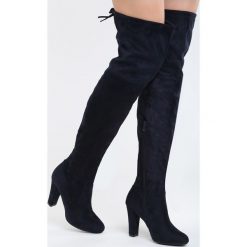 Buty zimowe damskie: Granatowe Kozaki Praga