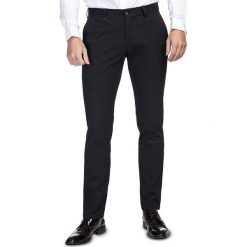 Spodnie RICCARDO SMCS030041. Czarne spodnie męskie Giacomo Conti, na co dzień, m, bez wzorów, z elastanu, klasyczne. Za 299,00 zł.
