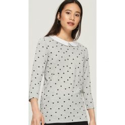 Sweter z kołnierzem - Jasny szar. Szare swetry klasyczne damskie marki Sinsay, l. Za 39,99 zł.