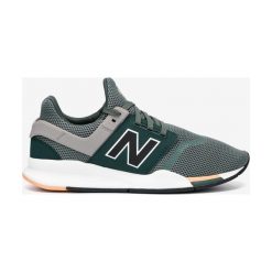 New Balance 247 Tenisówki Zielony. Zielone trampki męskie New Balance, bez wzorów, ze skóry, bez zapięcia. Za 447,95 zł.