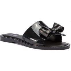 Klapki MELISSA - Soul II Ad 32524 Black/Metalized Black 5337. Czarne klapki damskie Melissa, bez wzorów, z tworzywa sztucznego, bez obcasa, na obcasie. Za 279,00 zł.