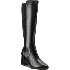 Kozaki CAPRICE - 9-25527-29 Black Comb 019. Czarne buty zimowe damskie Caprice, z materiału, na obcasie. W wyprzedaży za 349,00 zł.