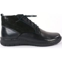 BOTKI DAMSKIE WAL 0876 CZA. Botki damskie Waldi, ze skóry, bez obcasa, bez zapięcia. Za 149,00 zł.