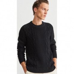 Sweter z ozdobnym splotem - Czarny. Czarne bez kategorii marki Reserved, s, ze splotem. Za 159,99 zł.