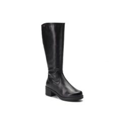 LASOCKI COMFORT SM-EGIA-02. Czarne kozaki damskie Lasocki Comfort, ze skóry, bez obcasa, bez zapięcia. Za 379,99 zł.