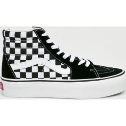 Vans - Trampki Sk8-Hi Platform 2. Białe trampki i tenisówki damskie Vans, bez wzorów, ze skóry, na sznurówki. Za 379,90 zł.