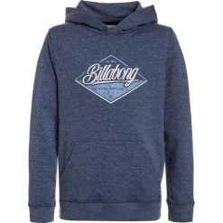 Billabong TSTREET Bluza z kapturem dark blue. Niebieskie bluzy męskie Billabong, z bawełny, z kapturem. W wyprzedaży za 170,10 zł.