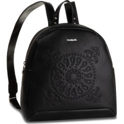 Plecak DESIGUAL - 19WAKP28 2000. Czarne plecaki damskie Desigual, bez wzorów, ze skóry ekologicznej, eleganckie. Za 349,00 zł.