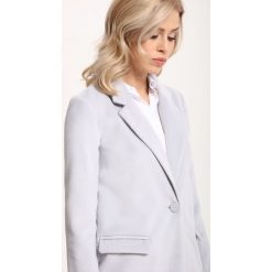 Płaszcz damski długość regularna. Szare płaszcze damskie Top Secret, na lato, bez wzorów, eleganckie. W wyprzedaży za 99,99 zł.