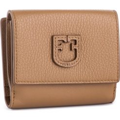 Mały Portfel Damski FURLA - Dea 1022209 P PBT5 S17 Caramello f. Pomarańczowe portfele damskie Furla, bez wzorów, ze skóry. Za 600,00 zł.