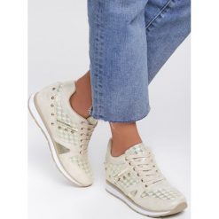 Beżowe Sneakersy Only The Lonely. Brązowe koturny damskie Renee, na sznurówki. Za 119,99 zł.